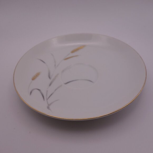 Amway Fine China 5748 Plate - Picture 1 of 9